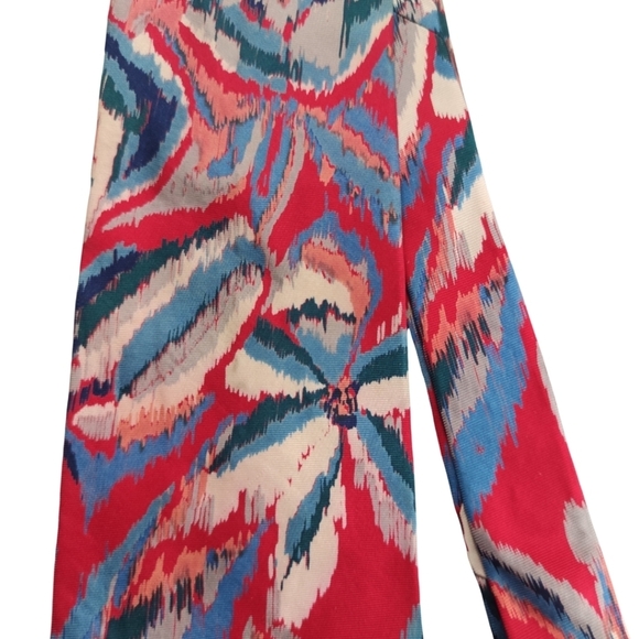 ✨ Vintage Chemin De Fer Abstract Red Floral Silk Tie - Picture 3 of 7